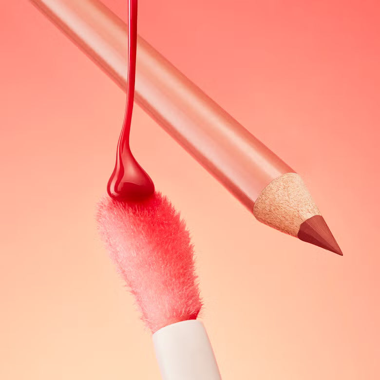 e.l.f. - Cream Glide Lip Liner | Lápiz delineador de labios cremoso para dar forma, rellenar y definir los labios