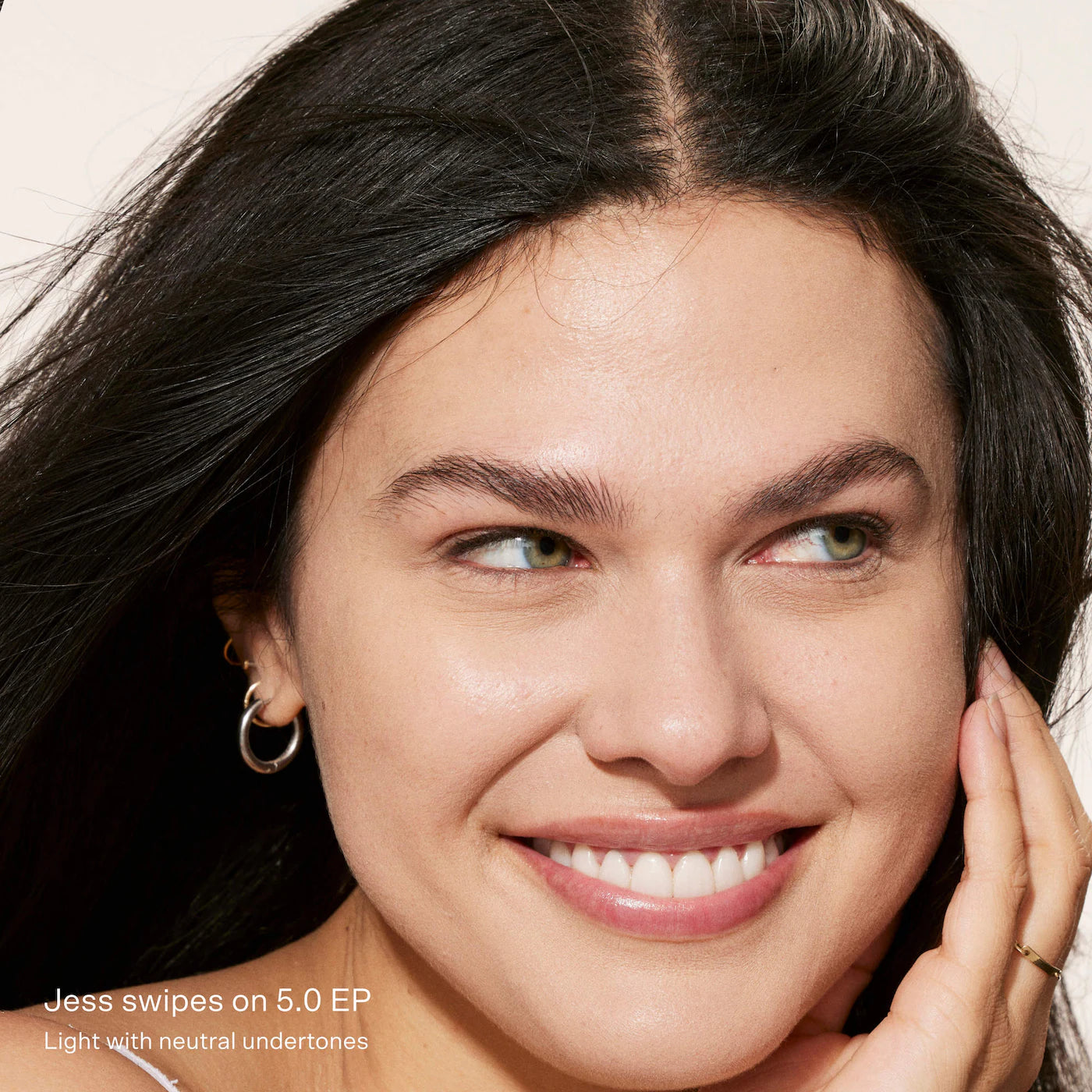 TOWER 28 - Swipe All-Over Hydrating Serum Concealer with 18-HR Wear | Corrector Hidratante 18 horas de duración
