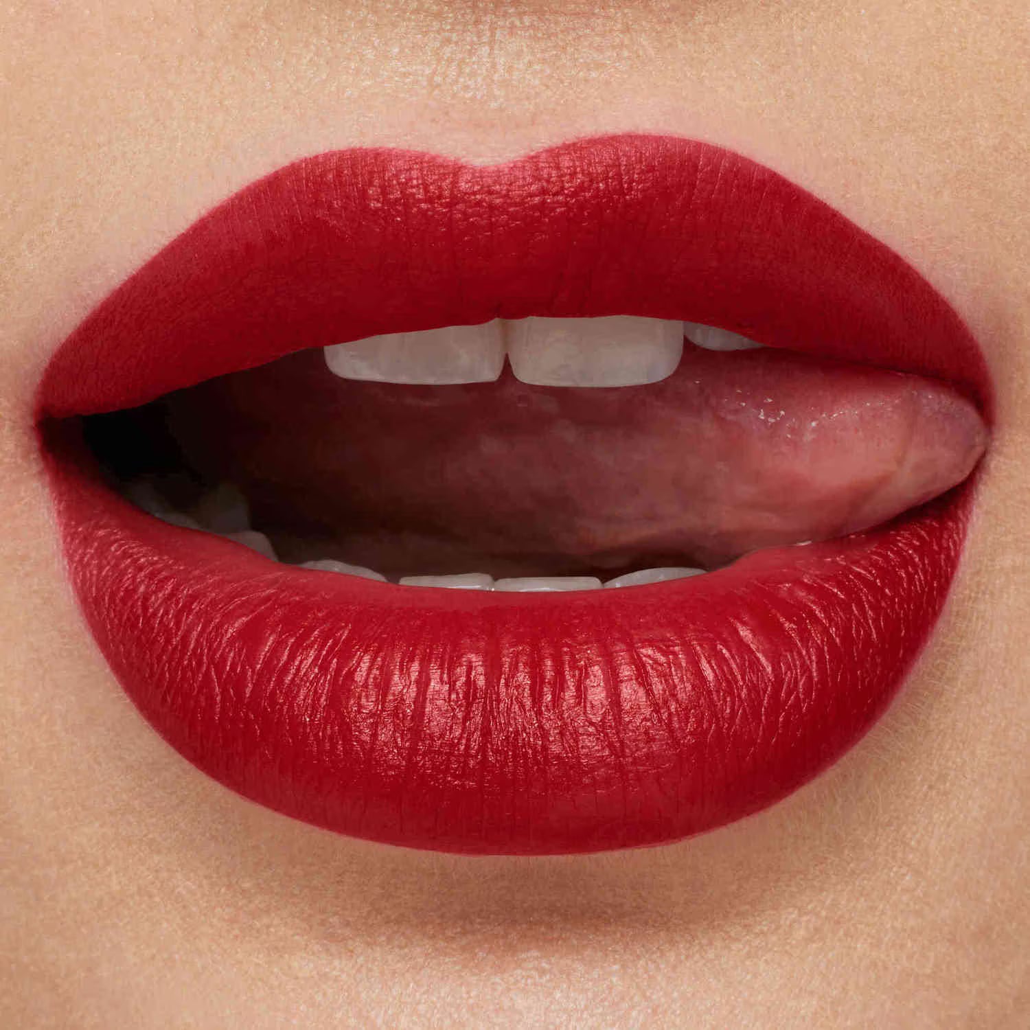MAC Cosmetics - Macximal Silky Matte Lipstick (Labial en barra matte)