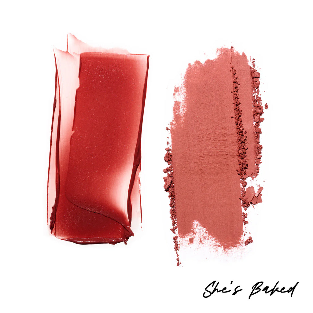 PATRICK TA MAJOR HEADLINES DOUBLE-TAKE CRÈME &
POWDER BLUSH DUO | Rubor en crema y polvo