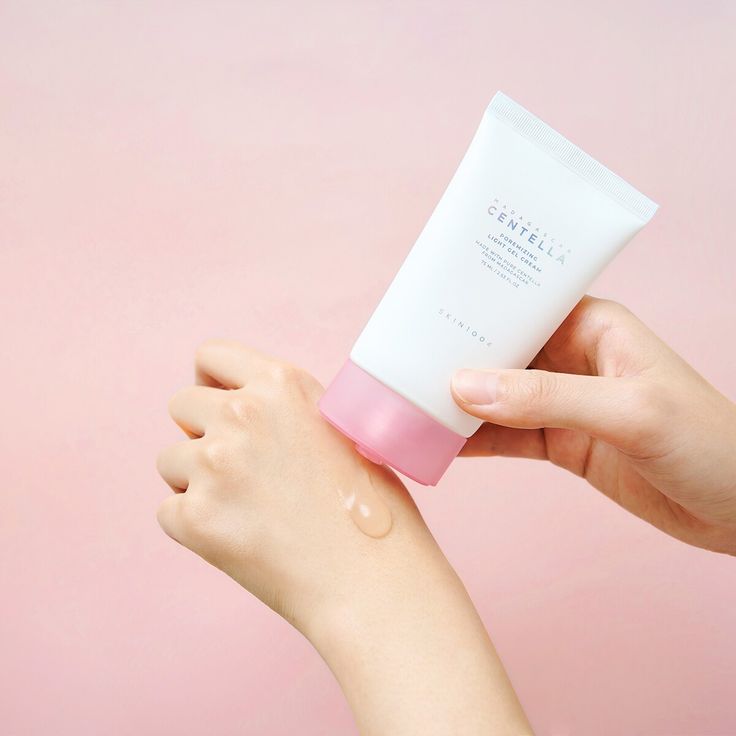 Poremizing Light Gel Cream SKIN1004
