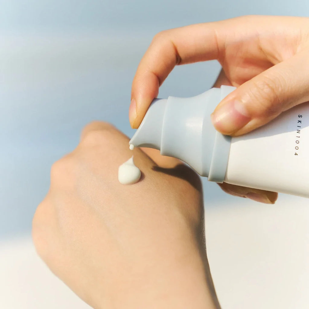 SKIN1004 Bloqueador Hyalu-Cica Water Fit Sun Serum