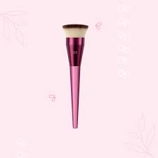 REAL TECHNIQUES - BERRY KISS Top it off base brush | brocha para base