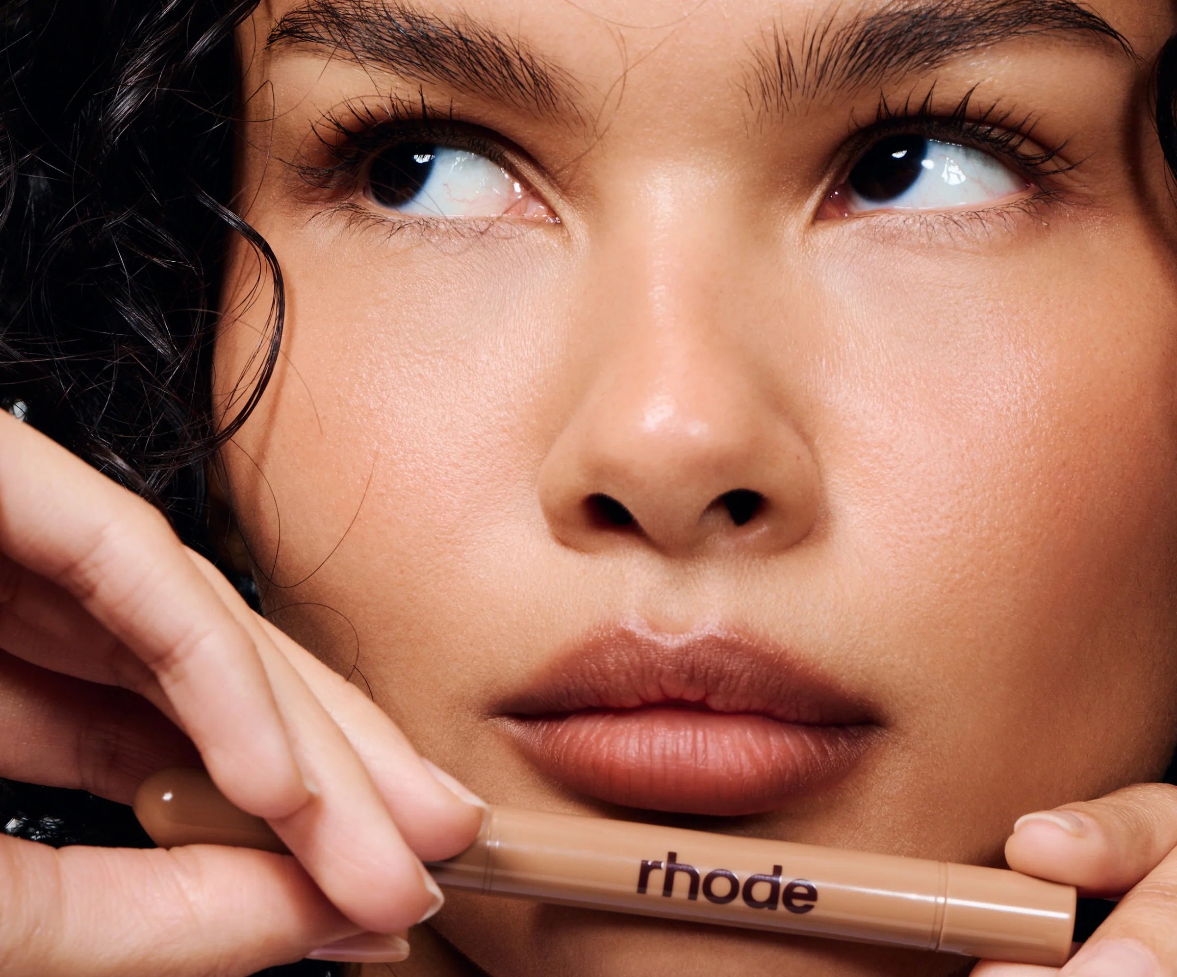 R H O D E - Peptide Lip Shape Contour | Delineador de labios